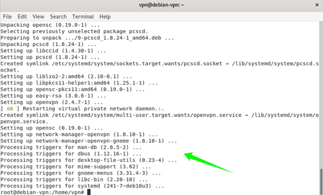 Arrows indicate that Linux Debian must be restarted to finish installing OpenVPN
